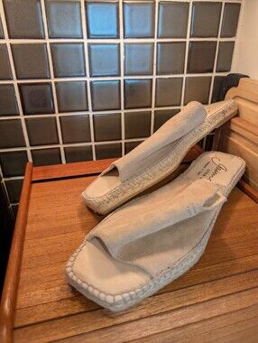 NWOT Gaimo Handmade Suede Espadrilles,42